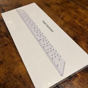 Apple Magic Keyboard - Wireless